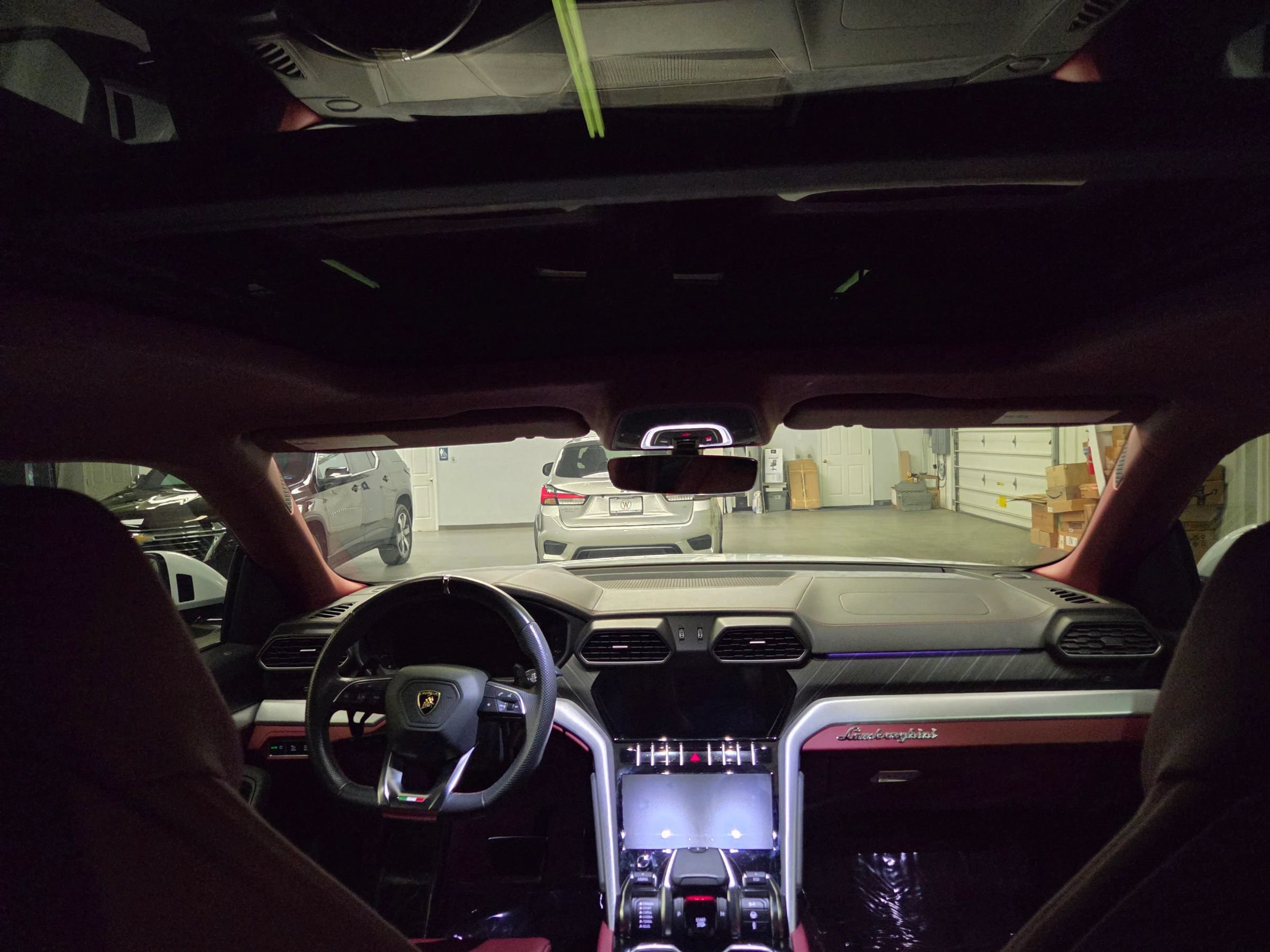 Used 2020 Lamborghini Urus AWD/4WD image 41