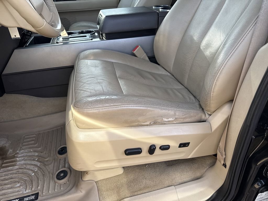 Used 2014 Ford Expedition EL XLT w/ Equipment Group 202A image 11