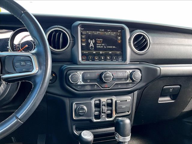 Used 2019 Jeep Wrangler Unlimited Sahara image 18