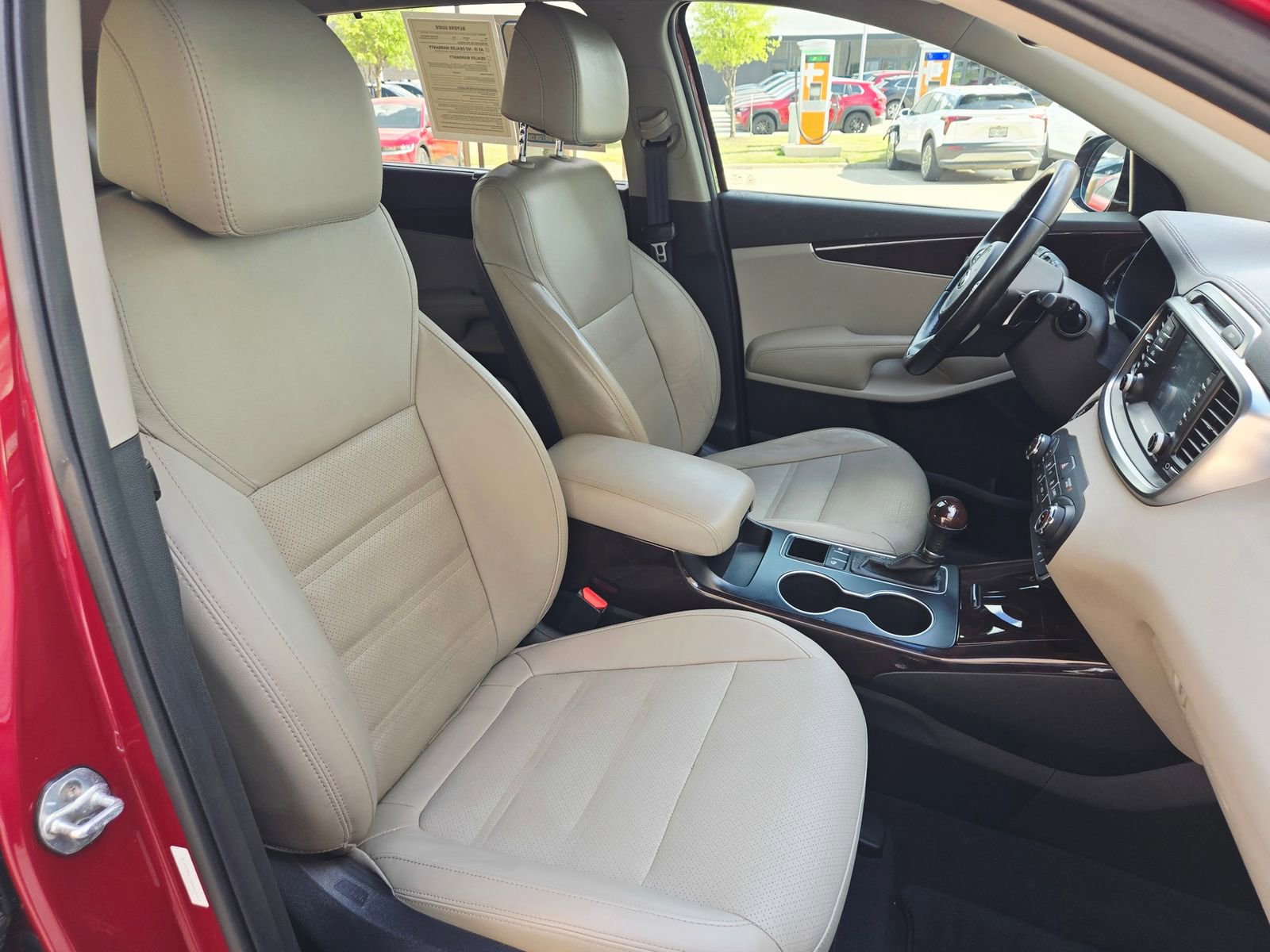 Used 2017 Kia Sorento EX image 23