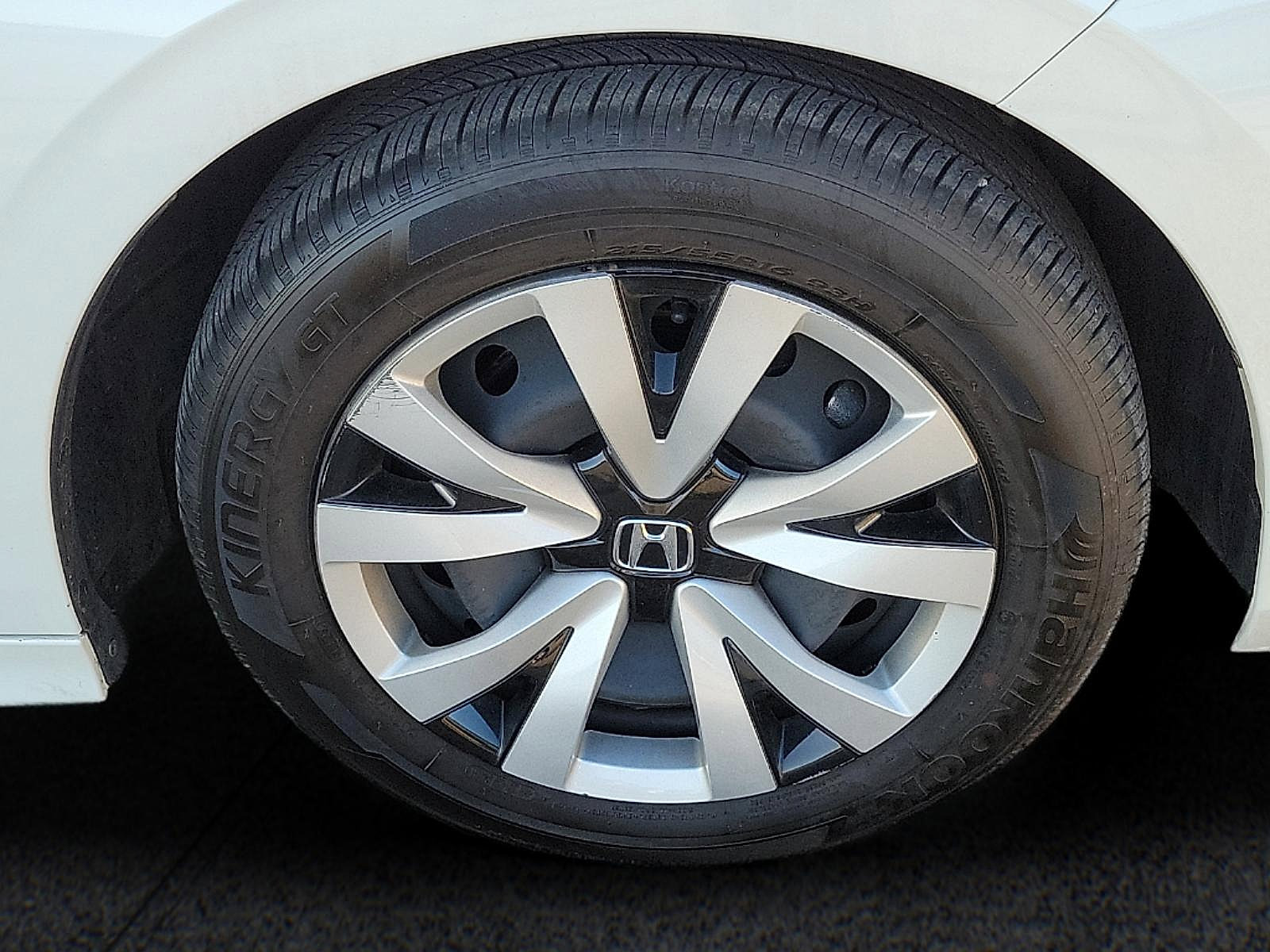 Used 2023 Honda Civic LX image 7