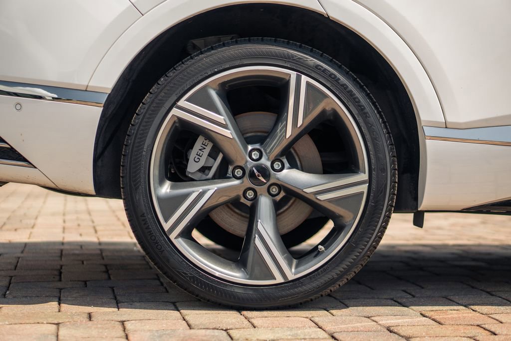 Used 2025 Genesis GV80 3.5T Prestige image 13
