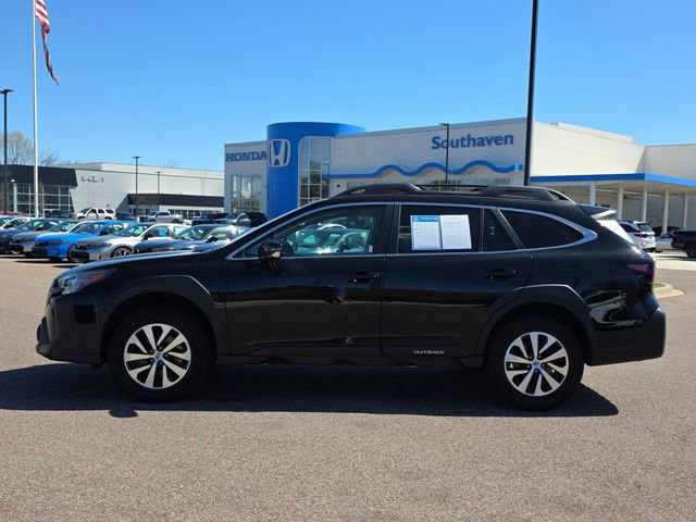 Used 2024 Subaru Outback Premium image 7