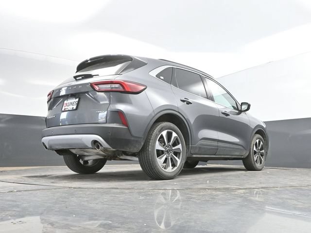 Used 2024 Ford Escape Platinum AWD/4WD image 46