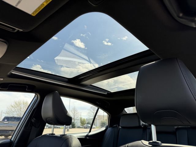 Used 2025 Toyota Camry XSE w/ Premium Package image 26