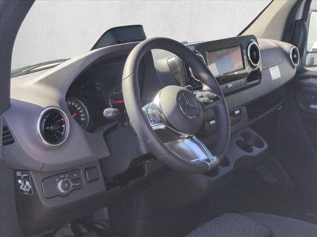 New 2025 Mercedes-Benz Sprinter 3500 image 3