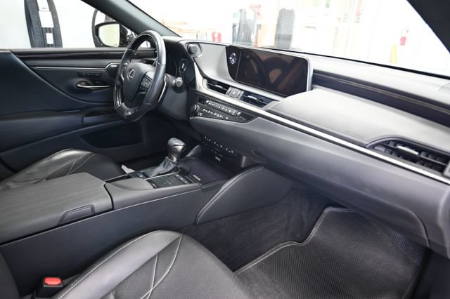 Used 2019 Lexus ES 350 w/ Accessory Package 2 FWD image 14