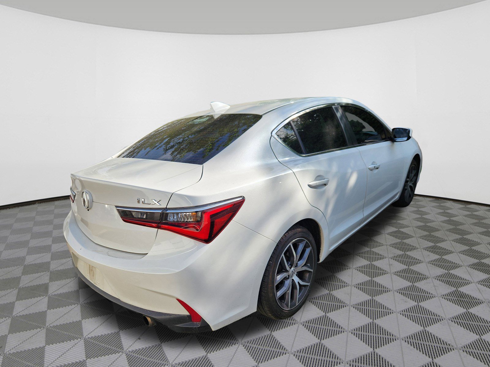 Used 2019 Acura ILX FWD image 4