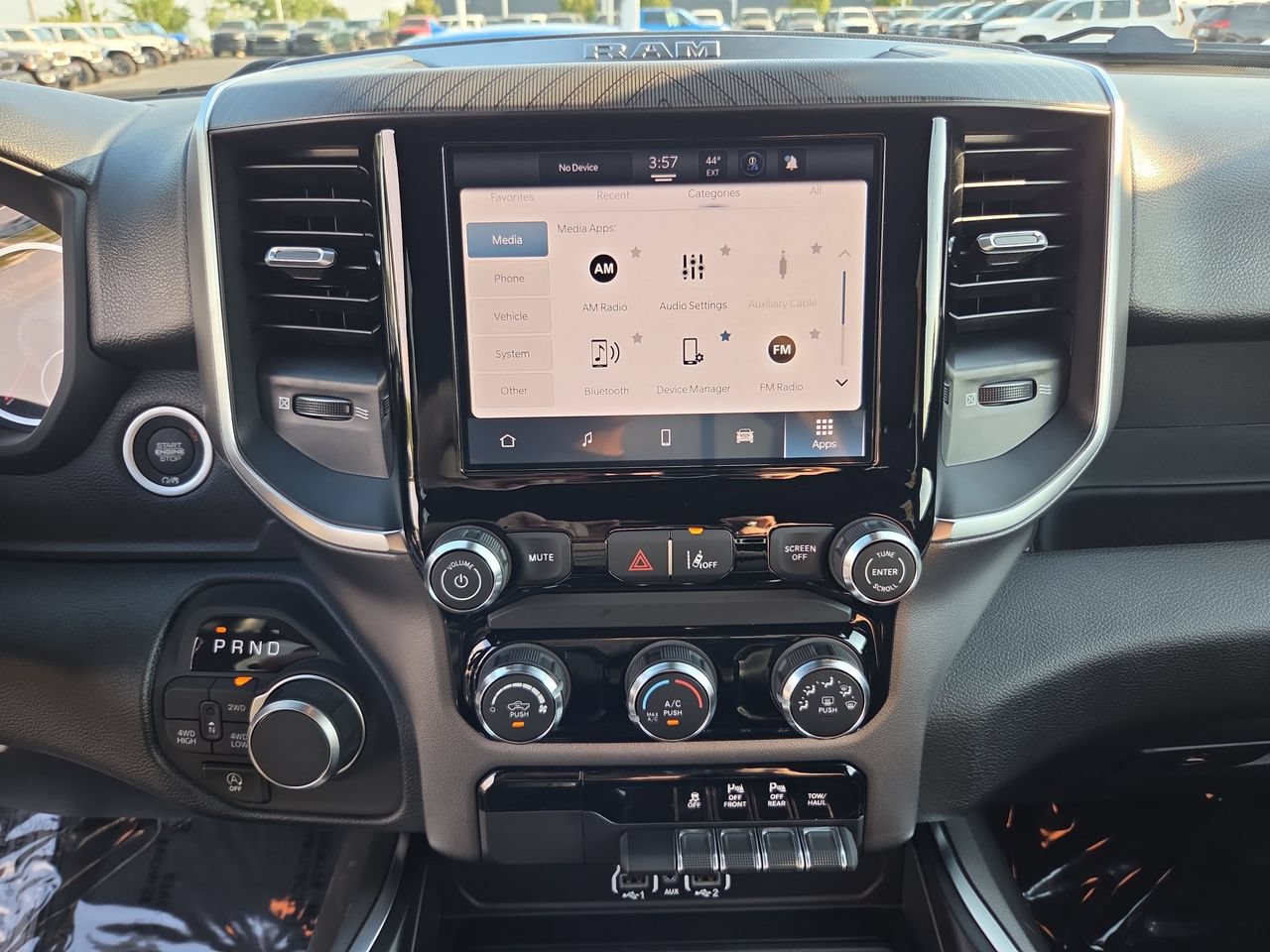 New 2026 RAM 1500 Express AWD/4WD image 8