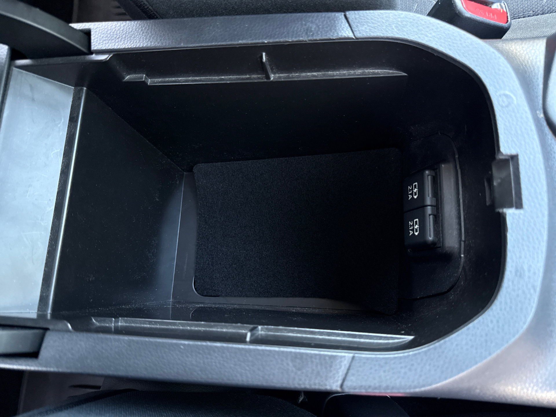 Used 2020 Toyota RAV4 XLE w/ All Weather Liner Package image 14