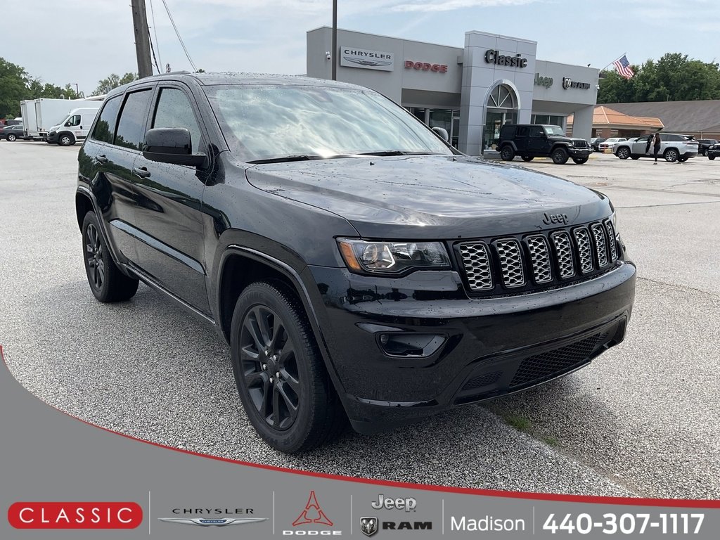 Used 2020 Jeep Grand Cherokee Altitude