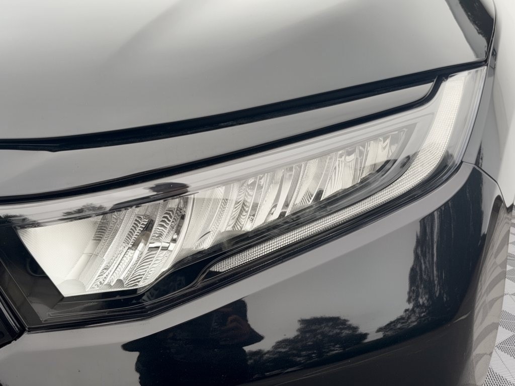 Certified 2025 Honda Odyssey Touring image 12