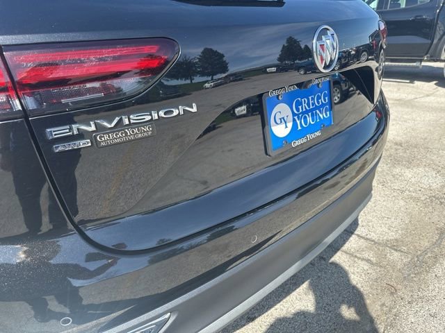 Used 2022 Buick Envision Essence w/ Safety Package image 14