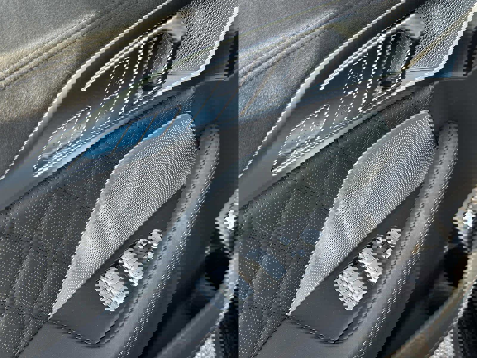 New 2026 BMW M850i xDrive image 17