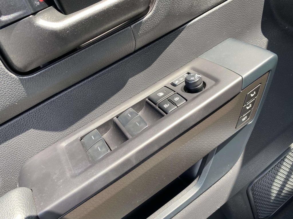 Used 2023 Toyota Sequoia TRD Pro AWD/4WD image 19