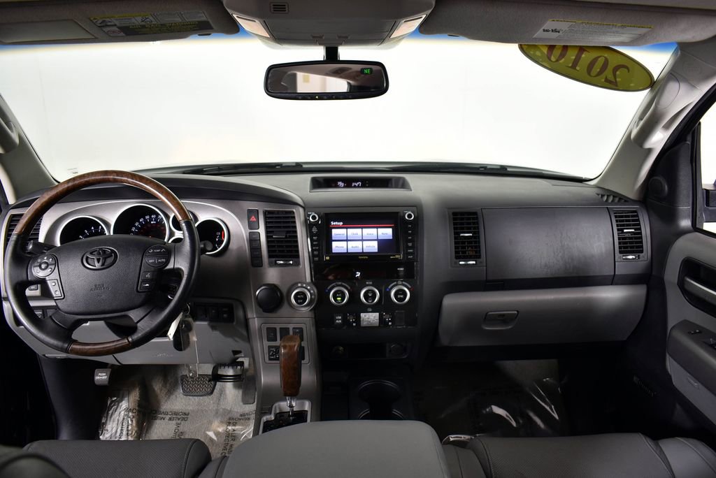 Used 2010 Toyota Sequoia Platinum image 43