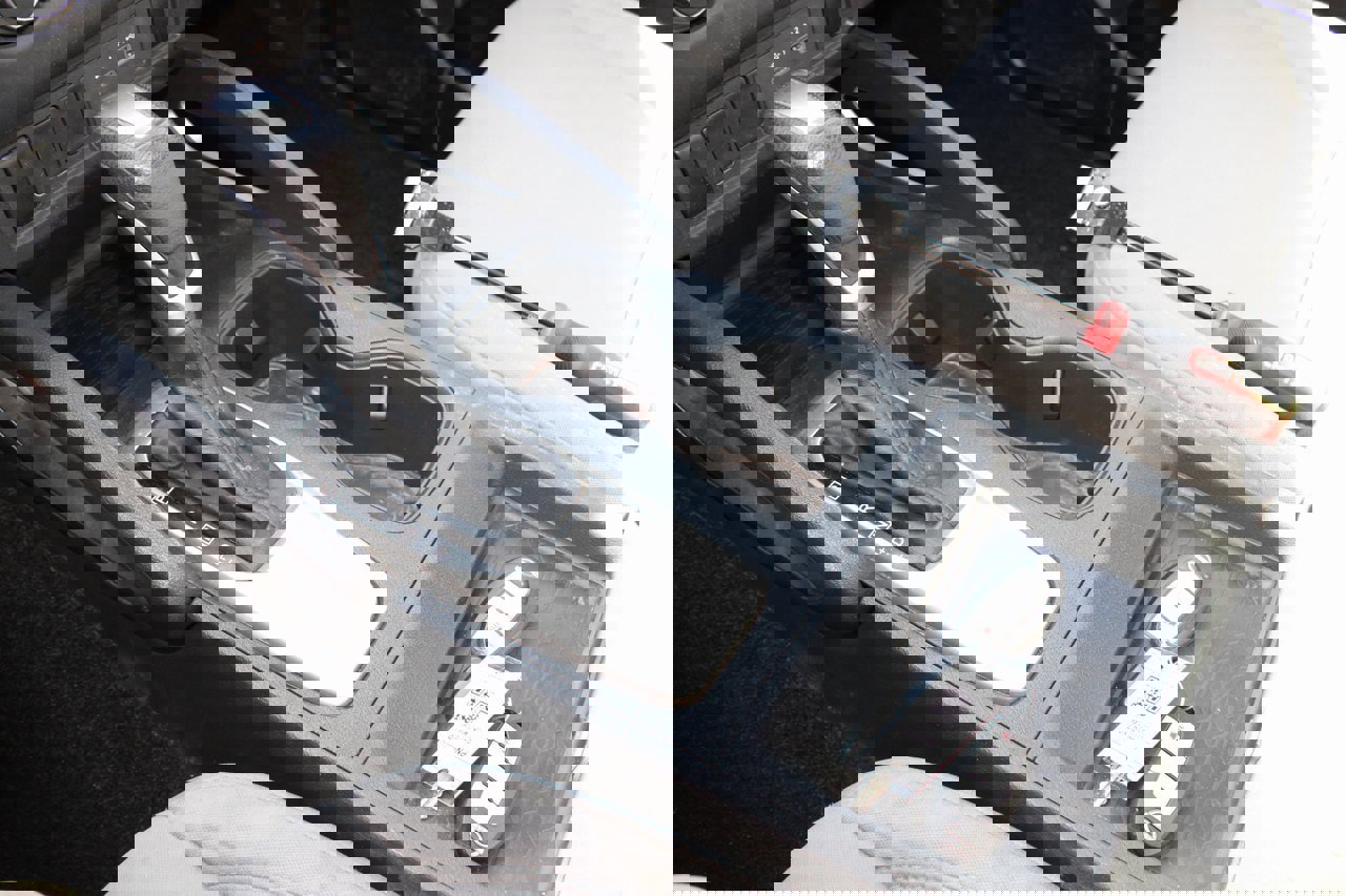 Used 2023 Nissan Frontier SV image 23