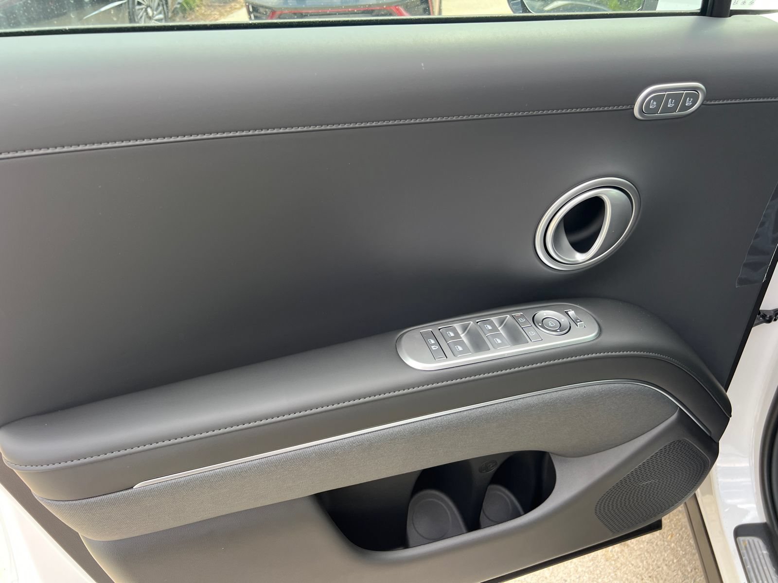New 2026 Hyundai Palisade Calligraphy FWD image 12