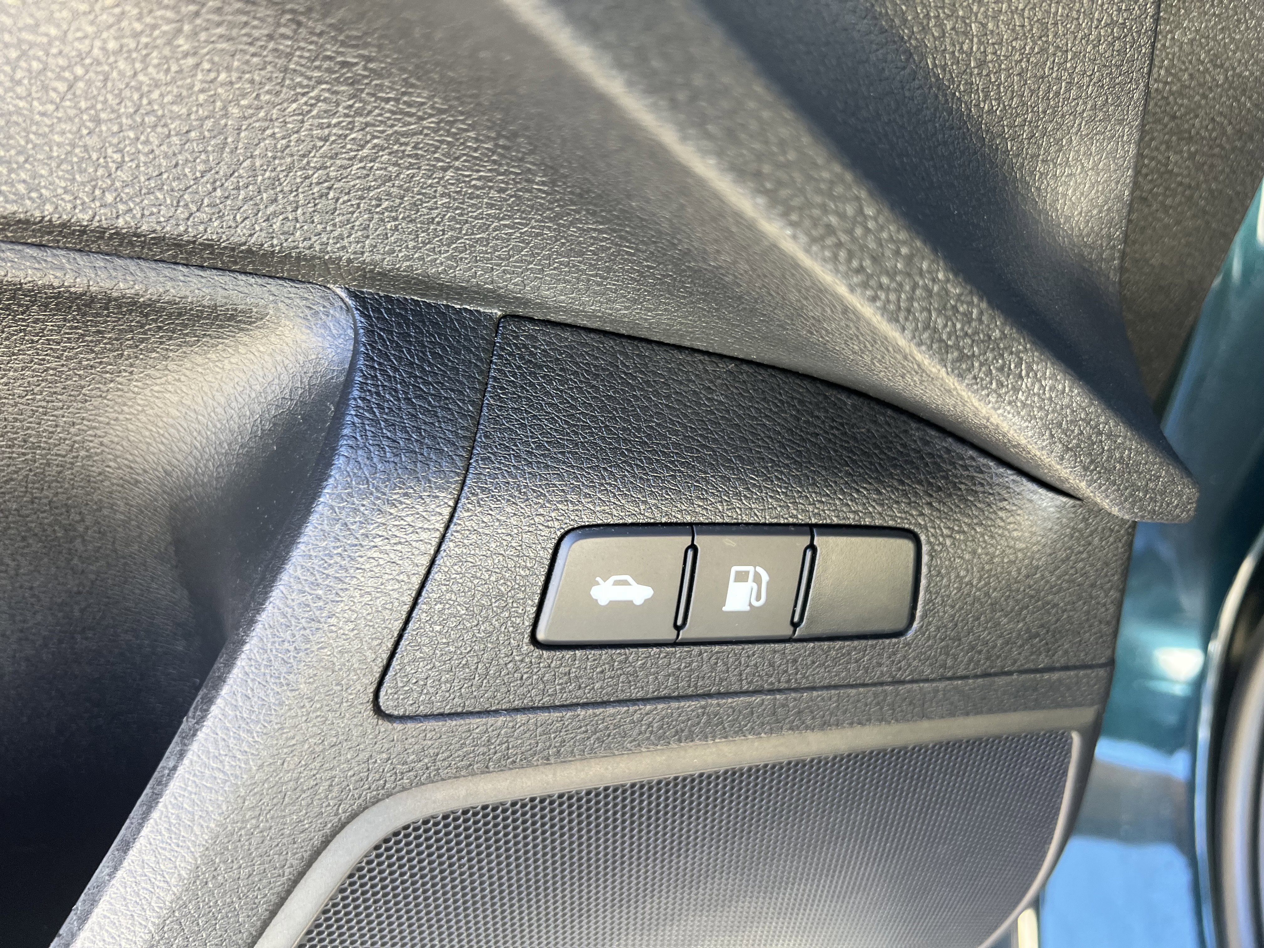 Used 2020 Honda Clarity Touring image 16