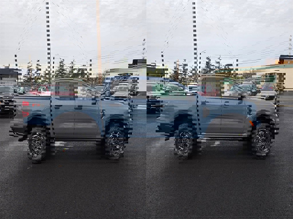 New 2025 Ford Ranger XLT w/ FX4 Off-Road Package image 24