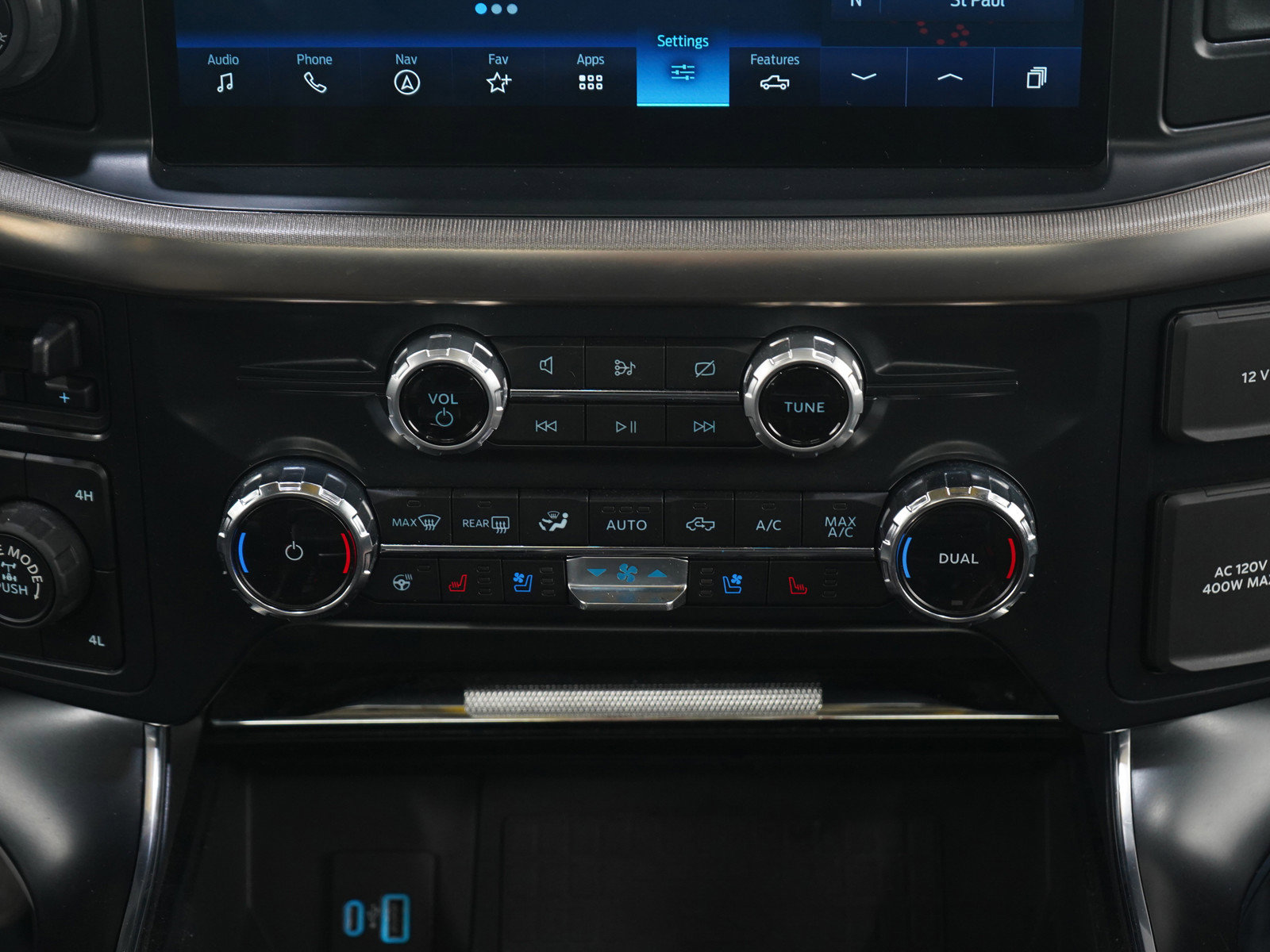 Used 2022 Ford F150 Raptor w/ Equipment Group 801A High image 16