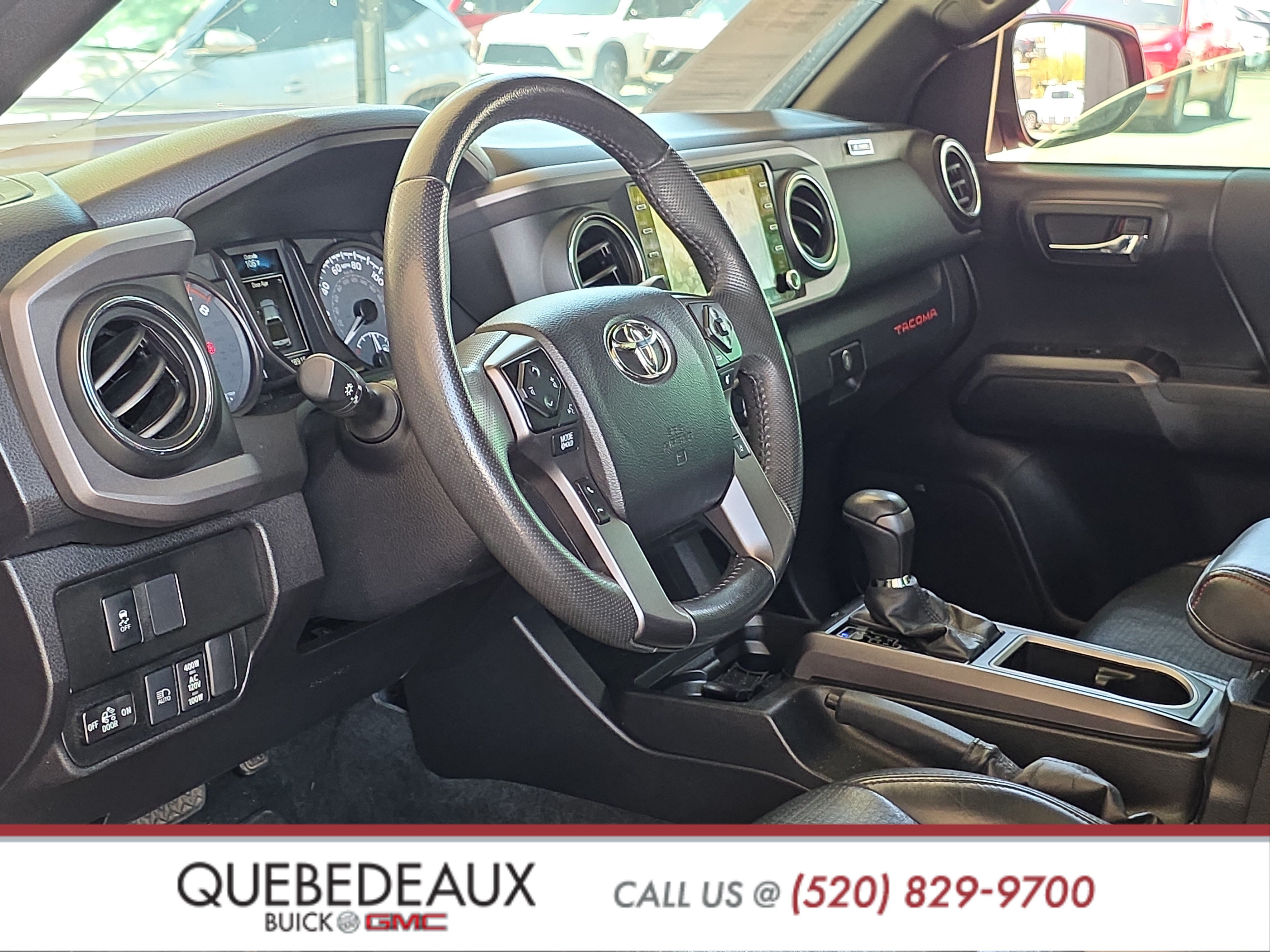 Used 2022 Toyota Tacoma TRD Sport w/ TRD Premium Sport Package AWD/4WD image 10