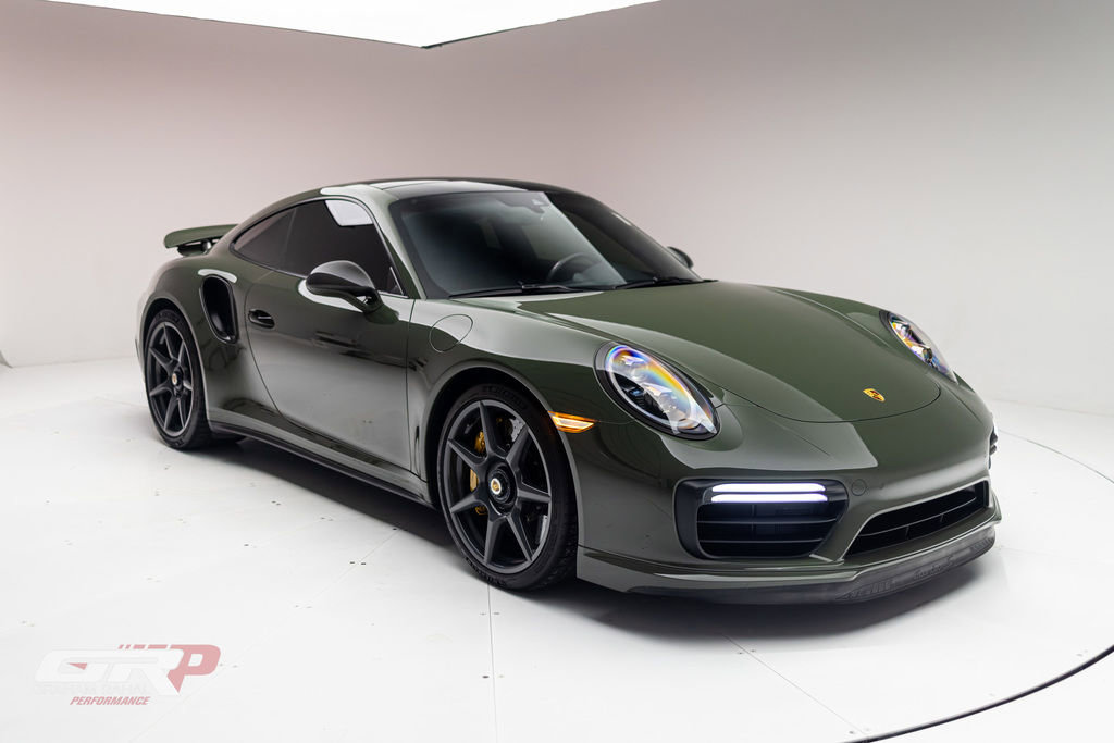 Used 2019 Porsche 911 4 Coupe image 1