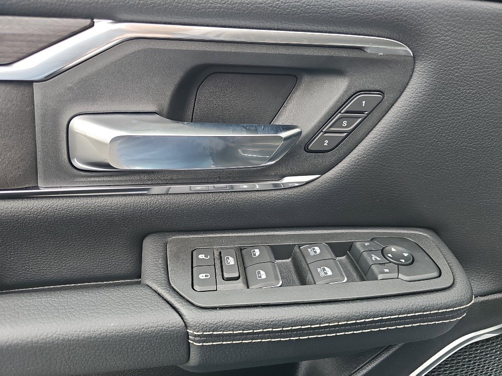 New 2026 RAM 1500 Laramie w/ Sport Appearance Package image 27