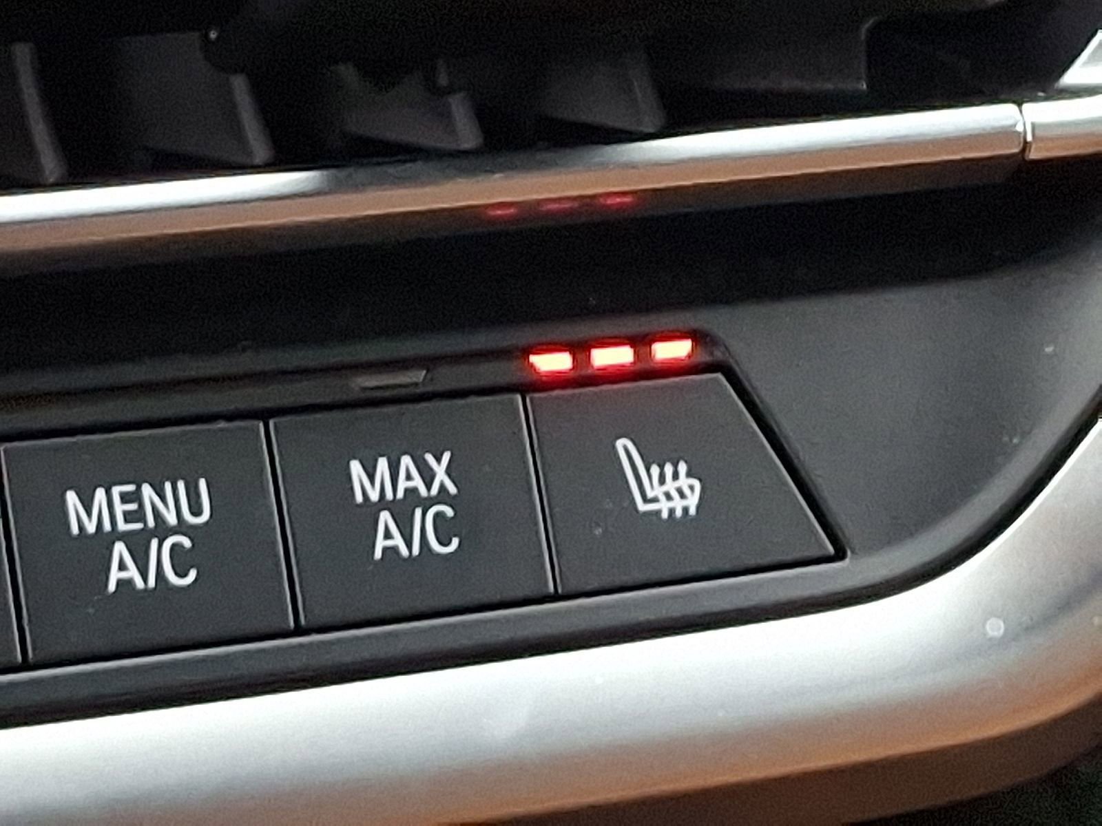 Used 2024 BMW X3 xDrive30i w/ Premium Package w/ZPA image 29