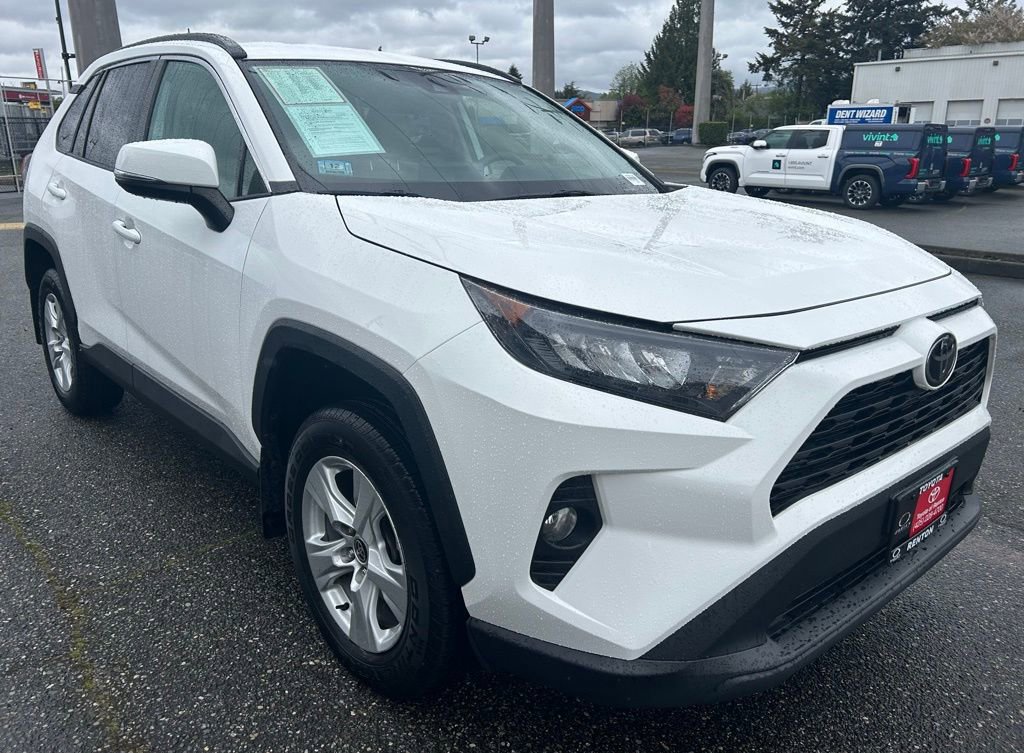 Certified 2021 Toyota RAV4 XLE image 3