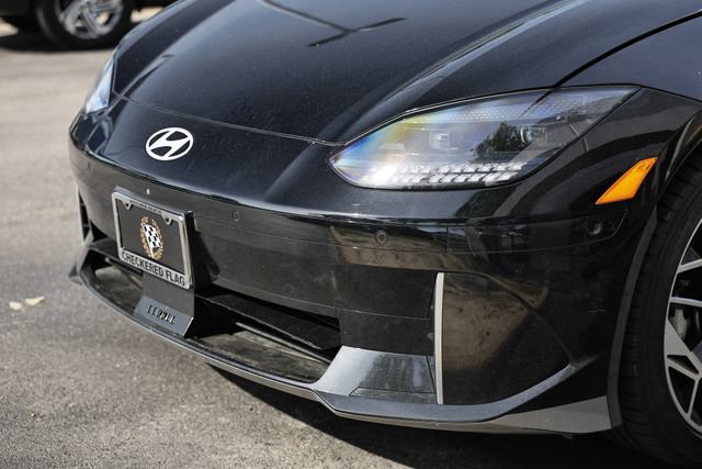 Used 2024 Hyundai Ioniq 6 Limited AWD/4WD image 11