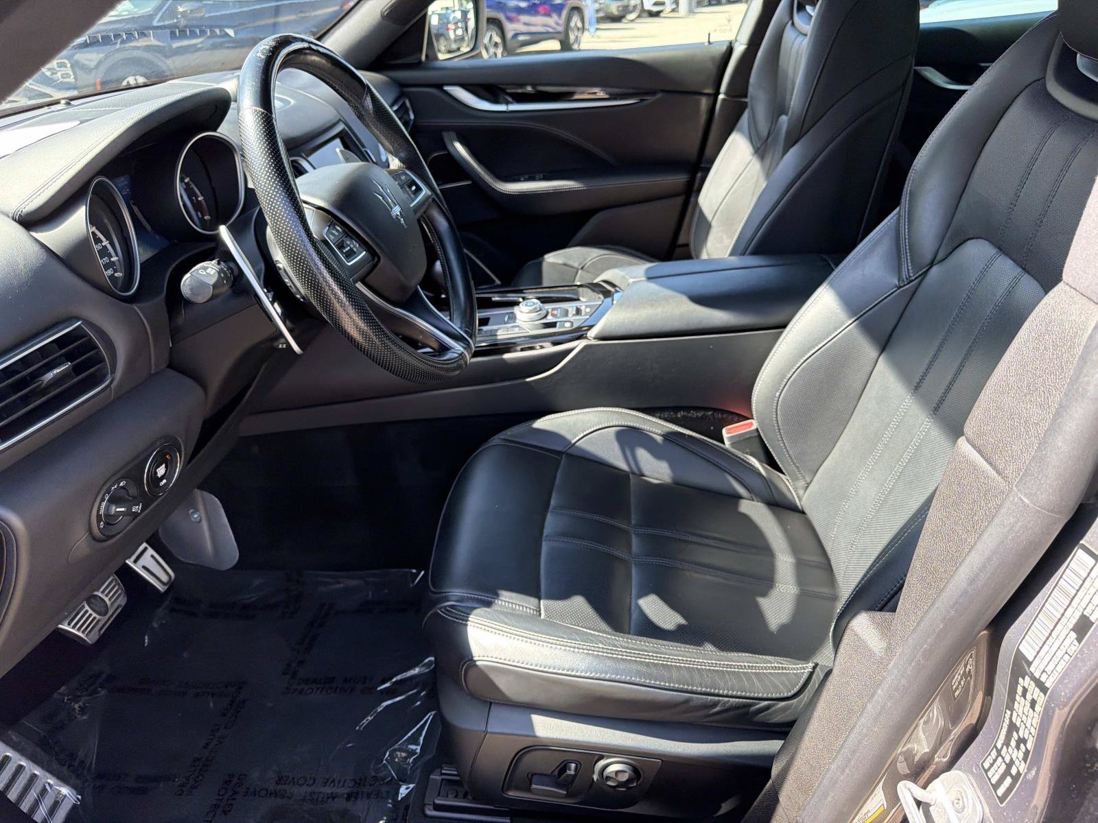 Used 2018 Maserati Levante GranSport AWD/4WD image 17