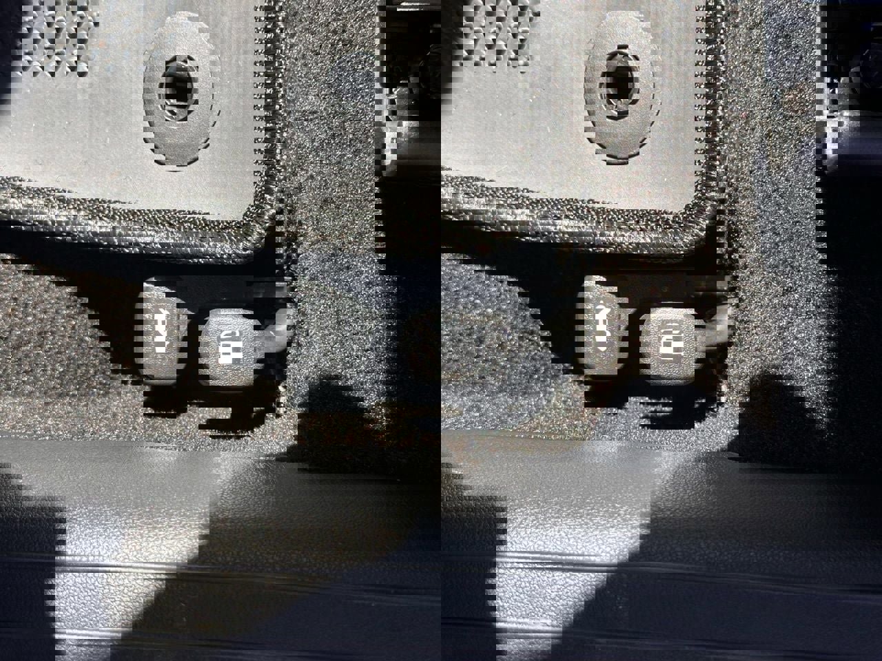 Certified 2025 Hyundai Elantra Limited image 30