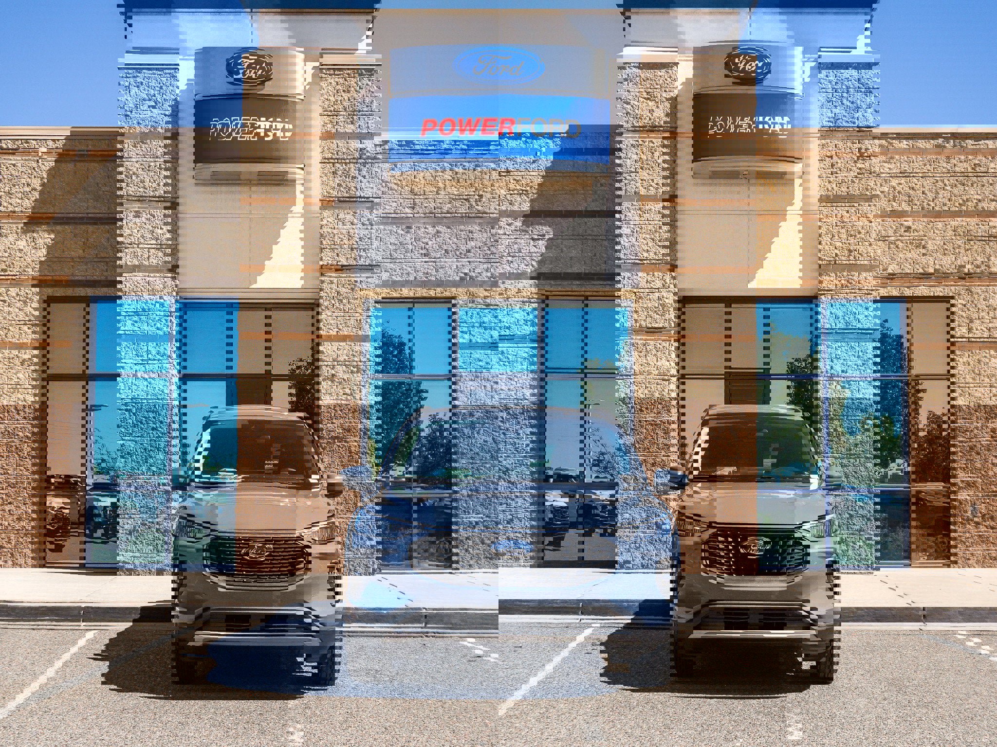 New 2025 Ford Escape SE w/ Class II Trailer Tow Package image 3