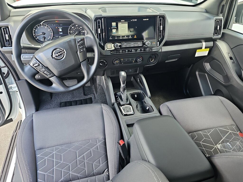 New 2026 Nissan Frontier SV w/ Tow Package image 4