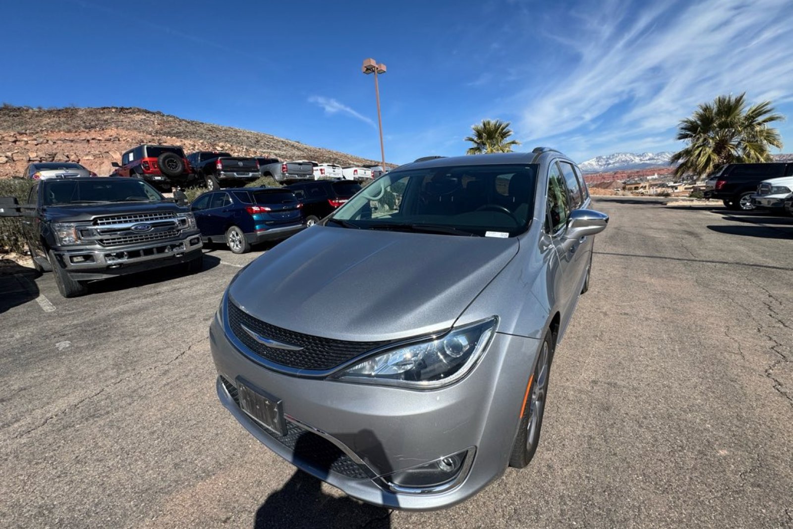 Used 2019 Chrysler Pacifica Limited