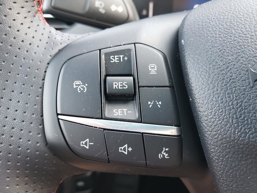 Used 2024 Ford Escape ST-Line w/ Tech Pack #1 AWD/4WD image 22