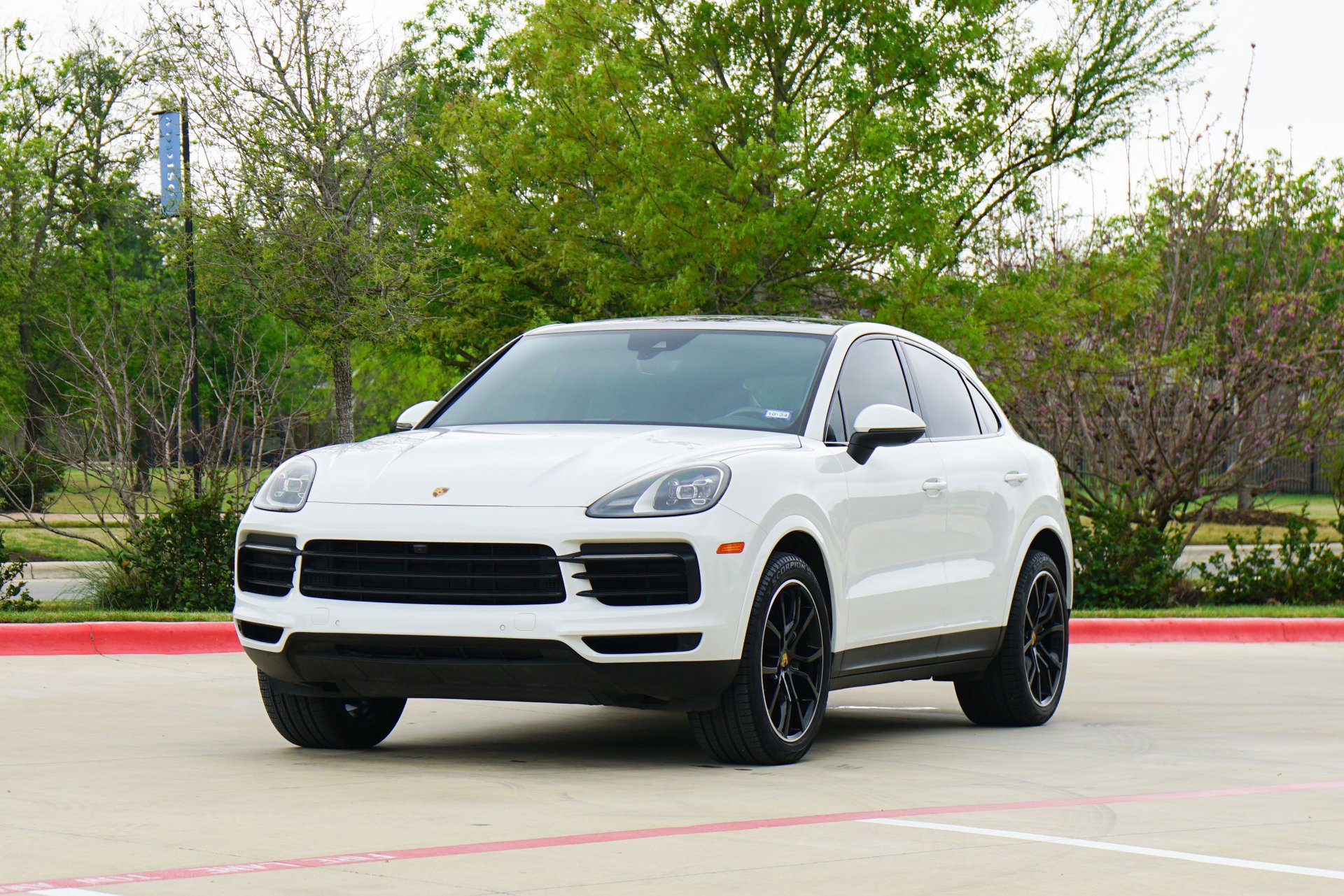 Used 2020 Porsche Cayenne image 17