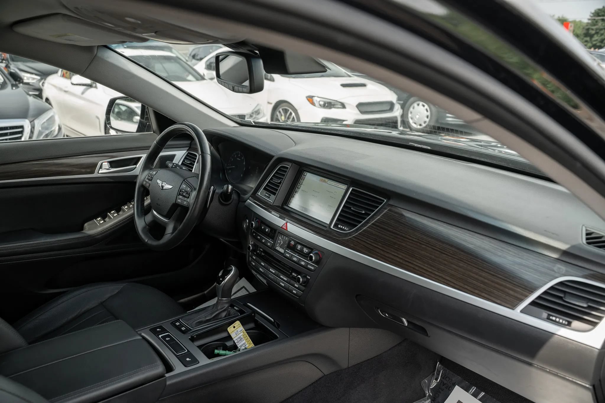 Used 2017 Genesis G80 3.8 AWD/4WD image 12
