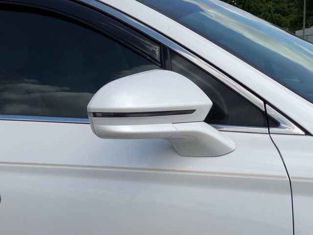 Used 2018 Lincoln MKX Reserve FWD image 12
