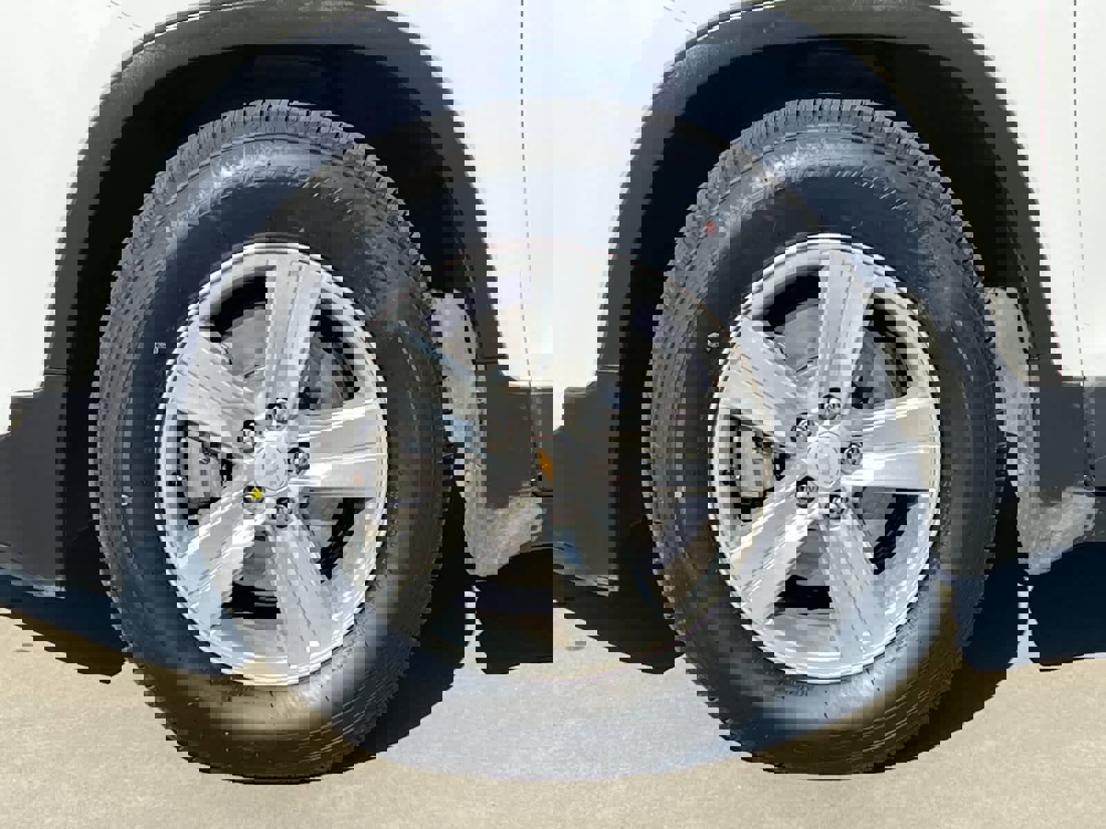 Used 2018 Chevrolet Trax LT w/ LT Convenience Package image 26