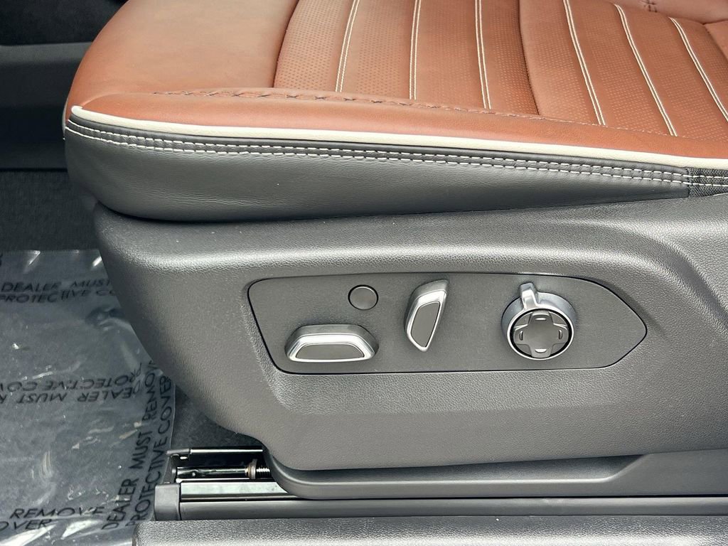 New 2026 GMC Sierra 3500 Denali Ultimate image 23