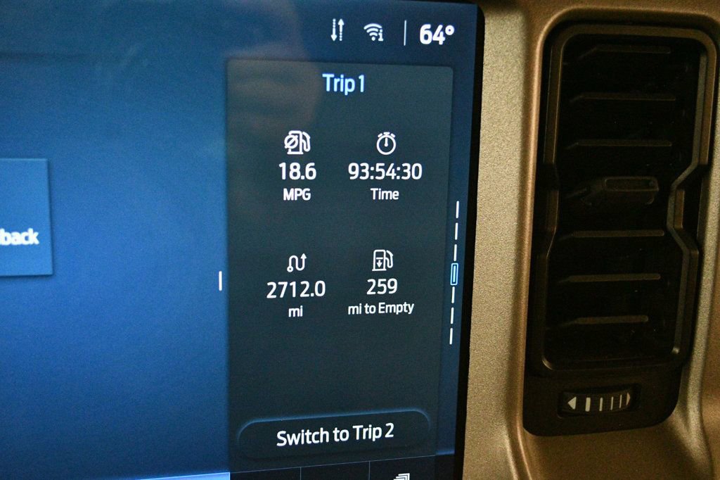 Used 2025 Ford Bronco Outer Banks AWD/4WD image 59