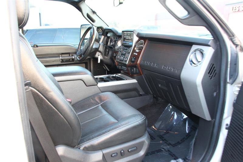 Used 2013 Ford F250 Lariat image 13