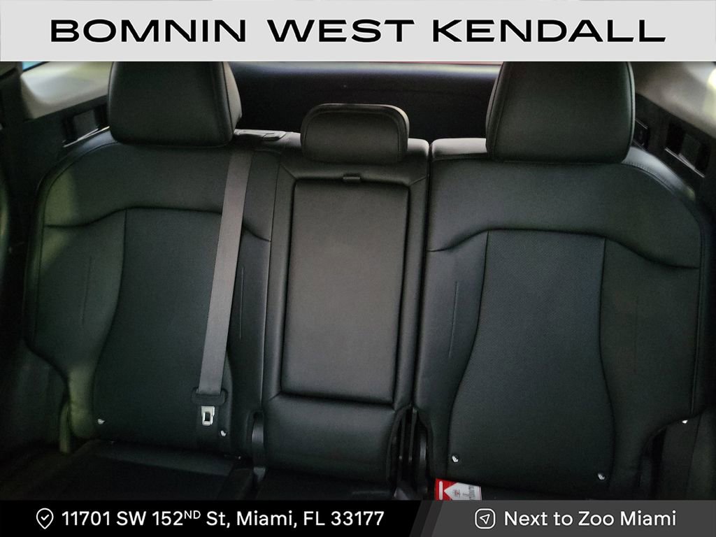 Used 2024 Kia Sportage EX image 10