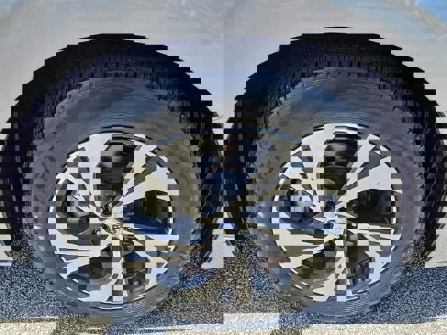 Used 2022 Subaru Legacy Premium image 12