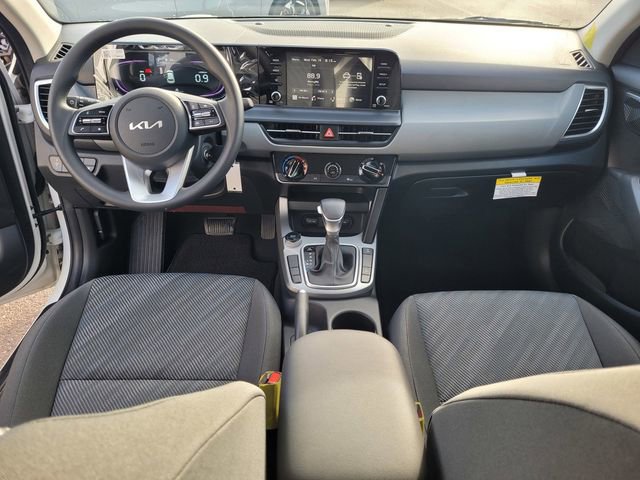 New 2026 Kia Seltos LX image 8