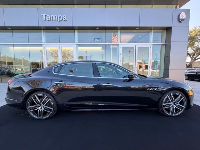 Used 2022 Maserati Quattroporte Modena image 18