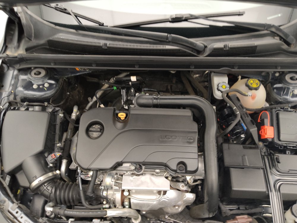 Used 2021 Chevrolet Malibu LT FWD image 30