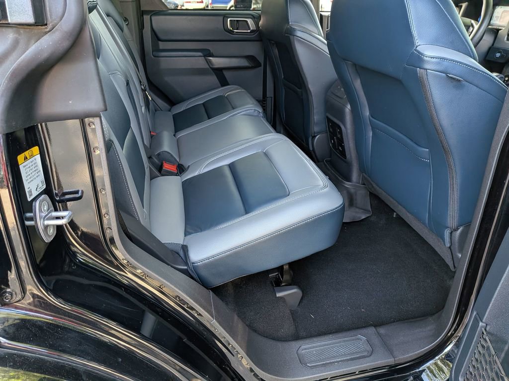 Used 2024 Ford Bronco Outer Banks image 31